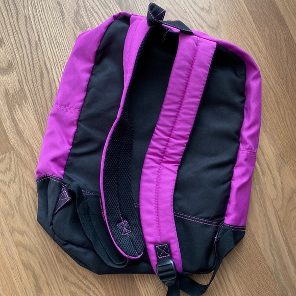 Backpack - Picture 2 of 3